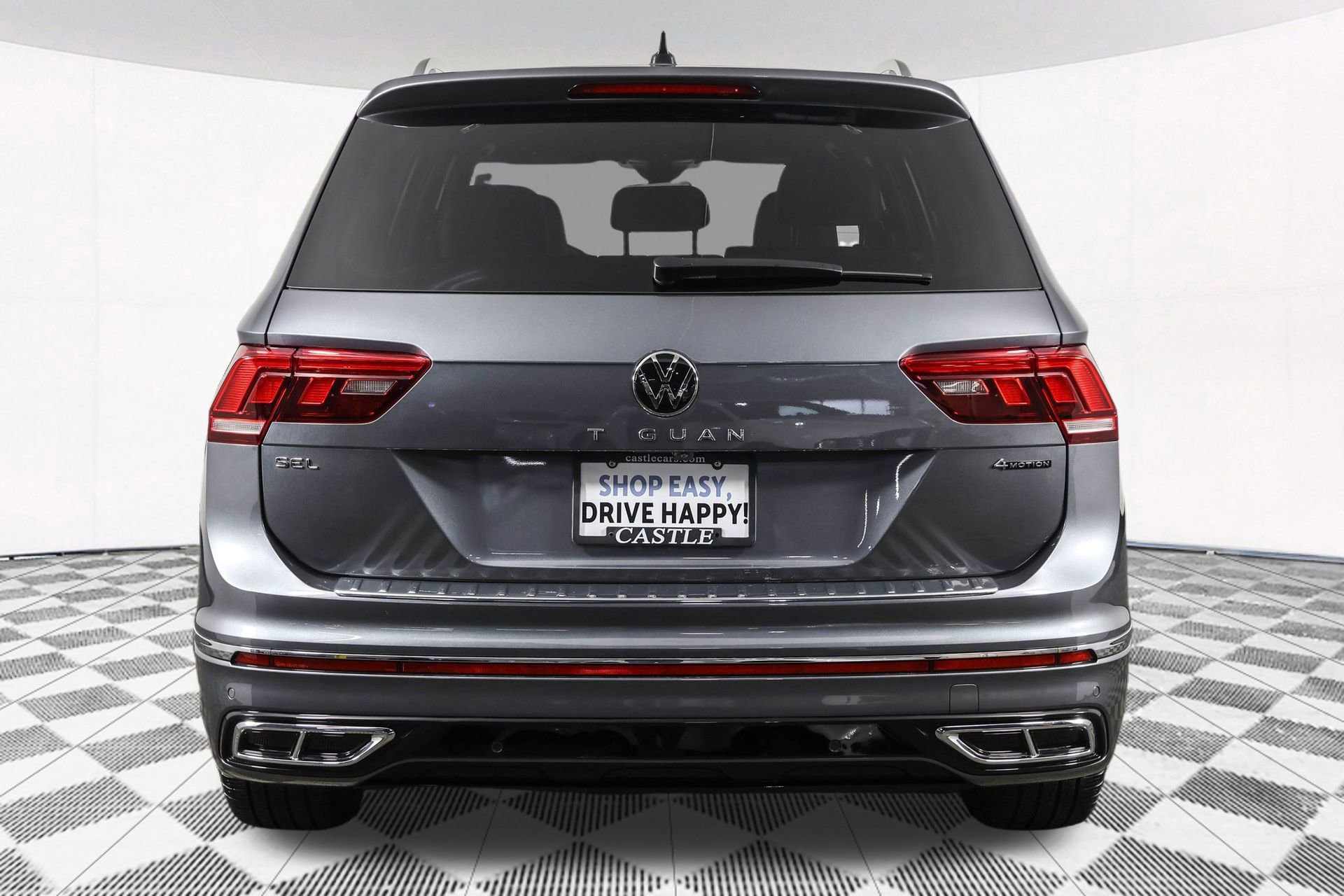 Used 2024 Volkswagen Tiguan SEL R-Line AWD/4WD image 20
