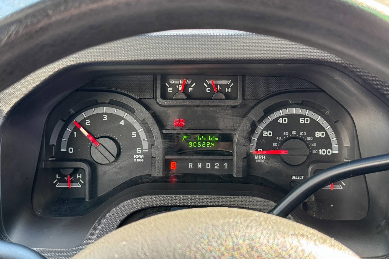 Used 2011 Ford E-350 and Econoline 350 Extended Super Duty w/ PWR Group image 23