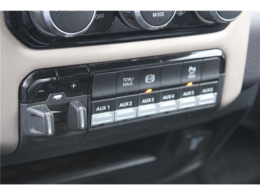 Used 2024 RAM 5500 Laramie image 29