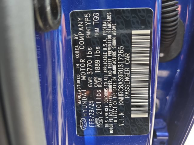 Used 2024 Hyundai Venue SEL FWD image 30