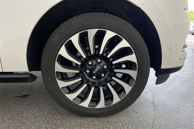 Used 2024 Lincoln Navigator Black Label image 51