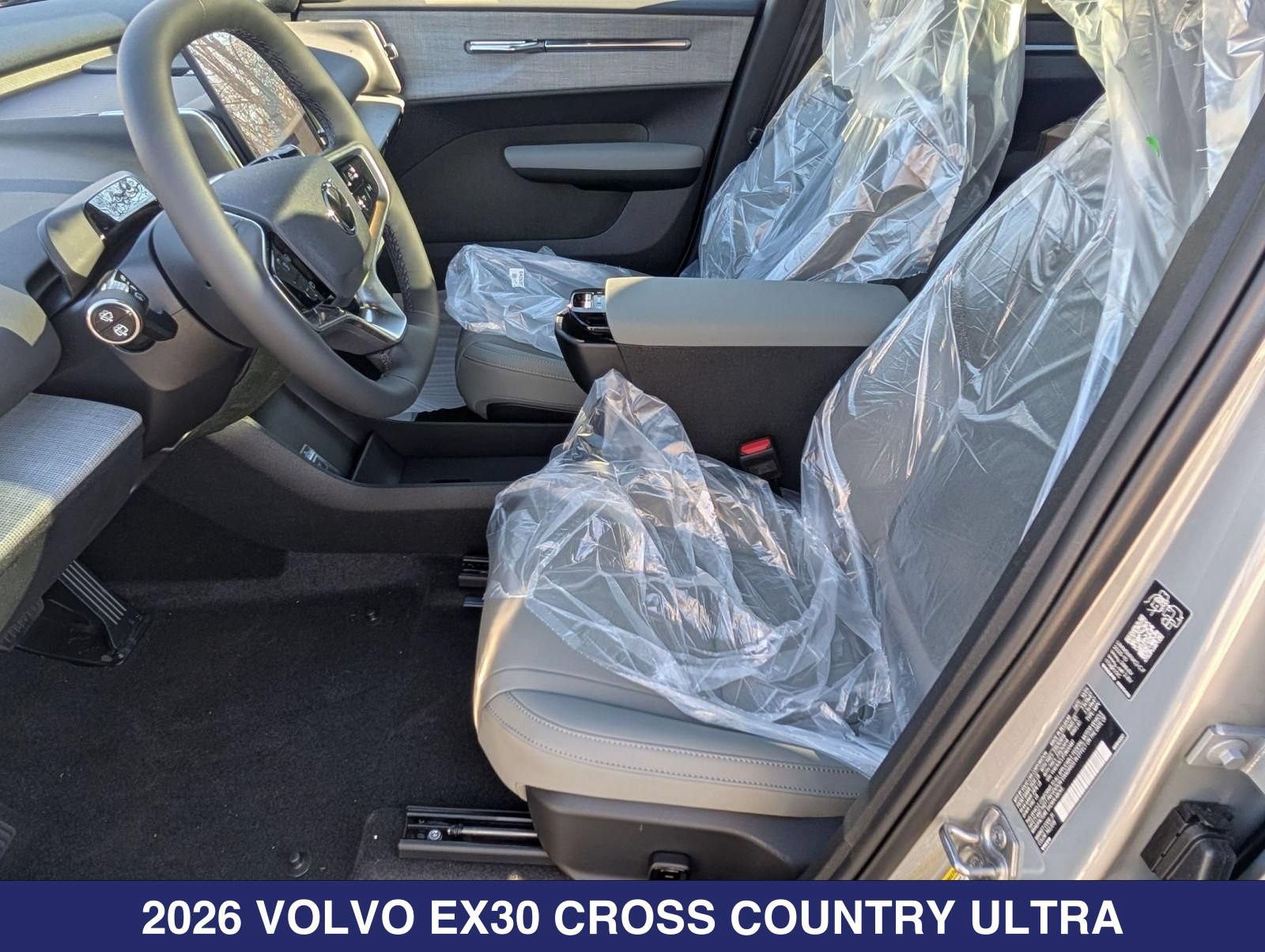 New 2026 Volvo EX30 Cross Country Ultra w/ Protection Package Premier AWD/4WD image 9