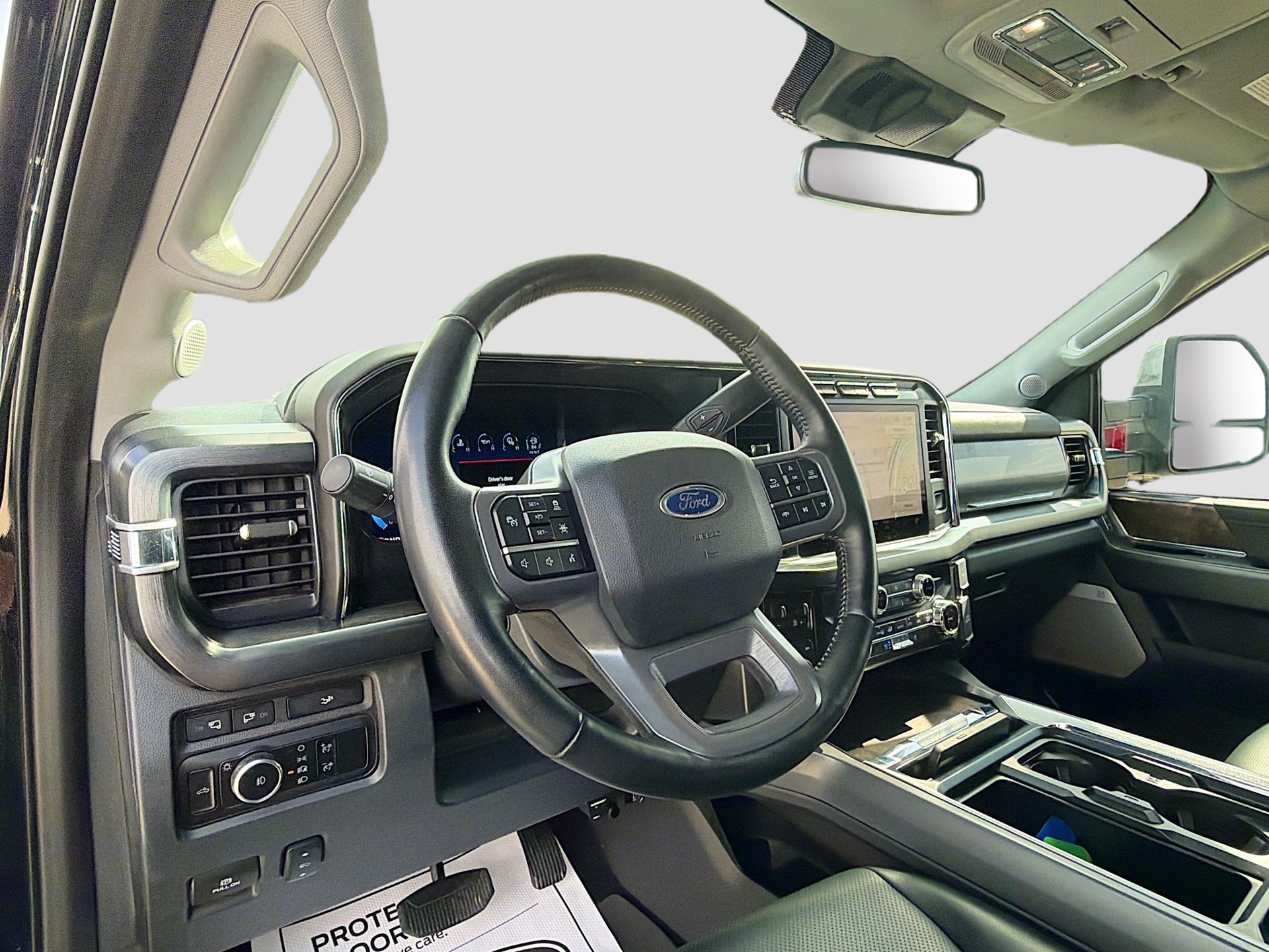 Certified 2024 Ford F250 Lariat w/ Lariat Ultimate Package AWD/4WD image 13