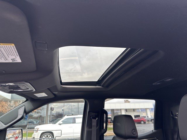 Used 2023 GMC Sierra 1500 AT4 w/ AT4 Premium Package image 15