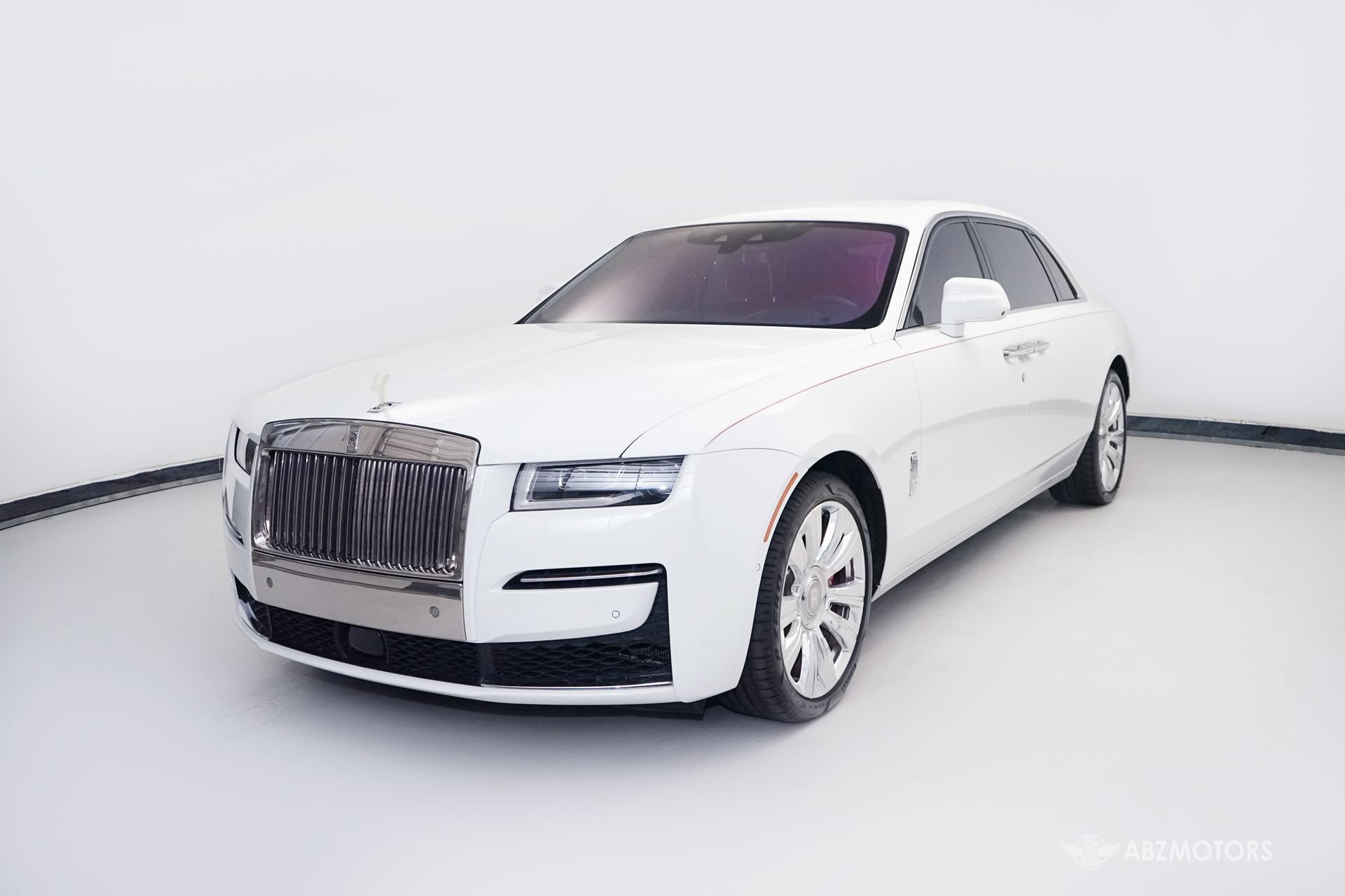 Used 2022 Rolls-Royce Ghost Extended Wheelbase AWD/4WD image 2