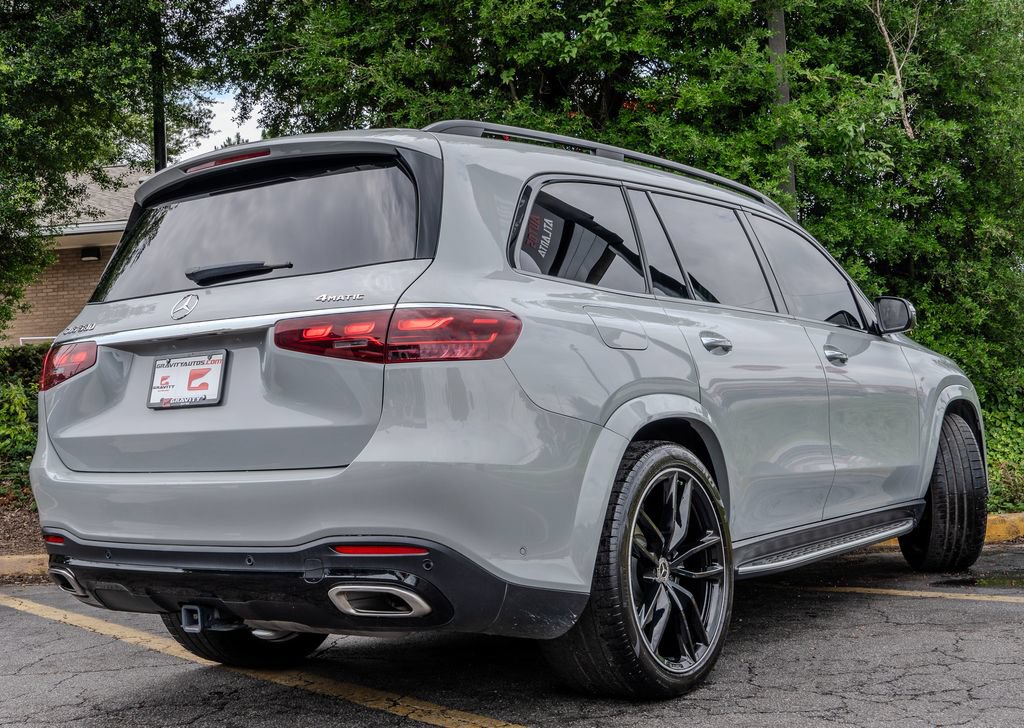Used 2024 Mercedes-Benz GLS 580 4MATIC image 31