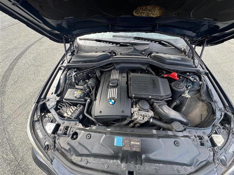 Used 2010 BMW 535i xDrive Wagon image 20