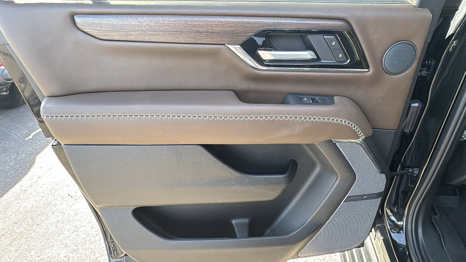 Used 2026 GMC Yukon XL Denali Ultimate image 17