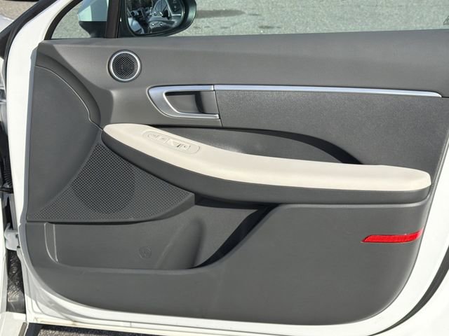 Certified 2025 Hyundai Sonata SE image 14