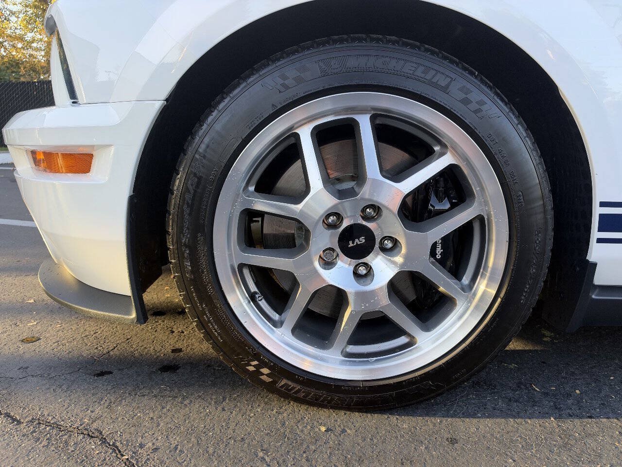 Used 2007 Ford Mustang Shelby GT500 RWD image 15