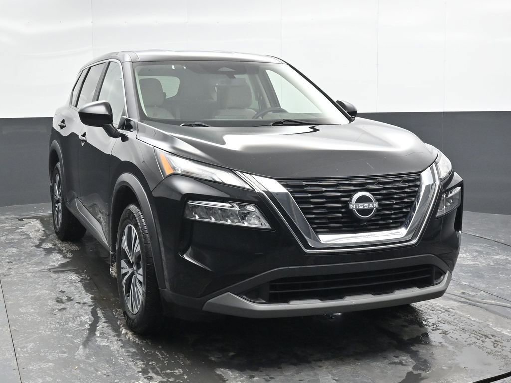 Used 2023 Nissan Rogue SV image 6