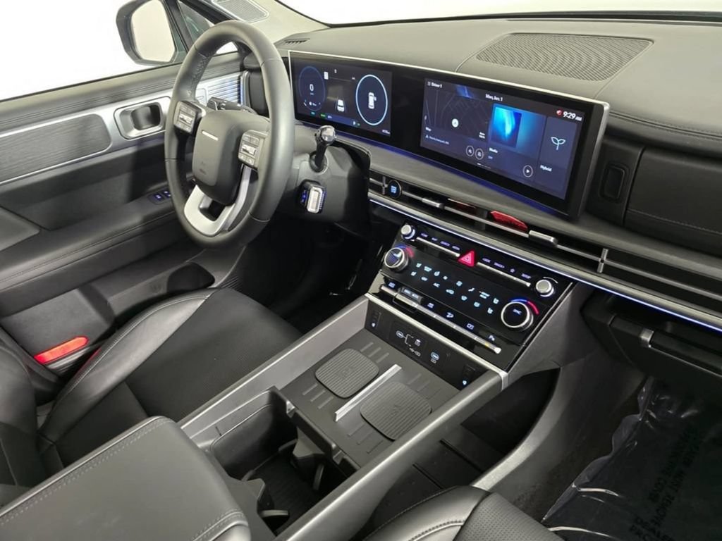 Used 2026 Hyundai Santa Fe Limited AWD/4WD image 10