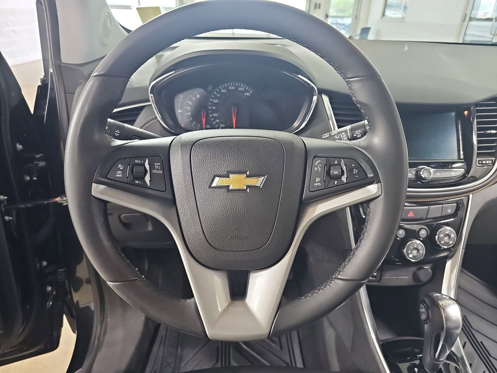 Used 2018 Chevrolet Trax Premier image 22
