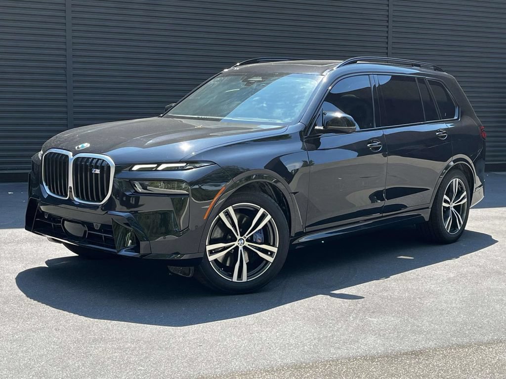 Used 2025 BMW X7 M60i w/ Climate Comfort Package AWD/4WD video 1