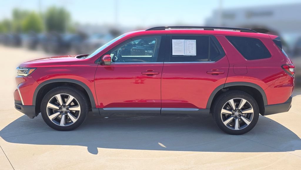 Certified 2025 Honda Pilot Touring video 2
