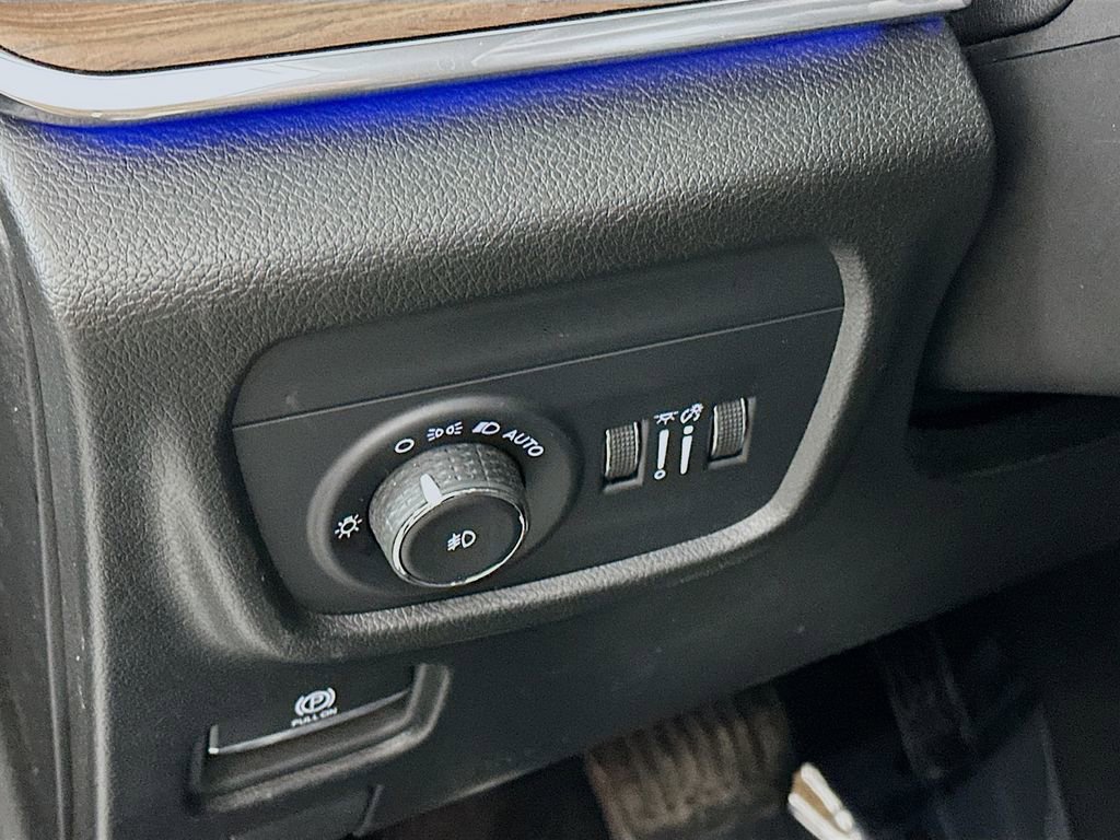 Certified 2024 Jeep Grand Cherokee Summit w/ High Altitude Package image 18