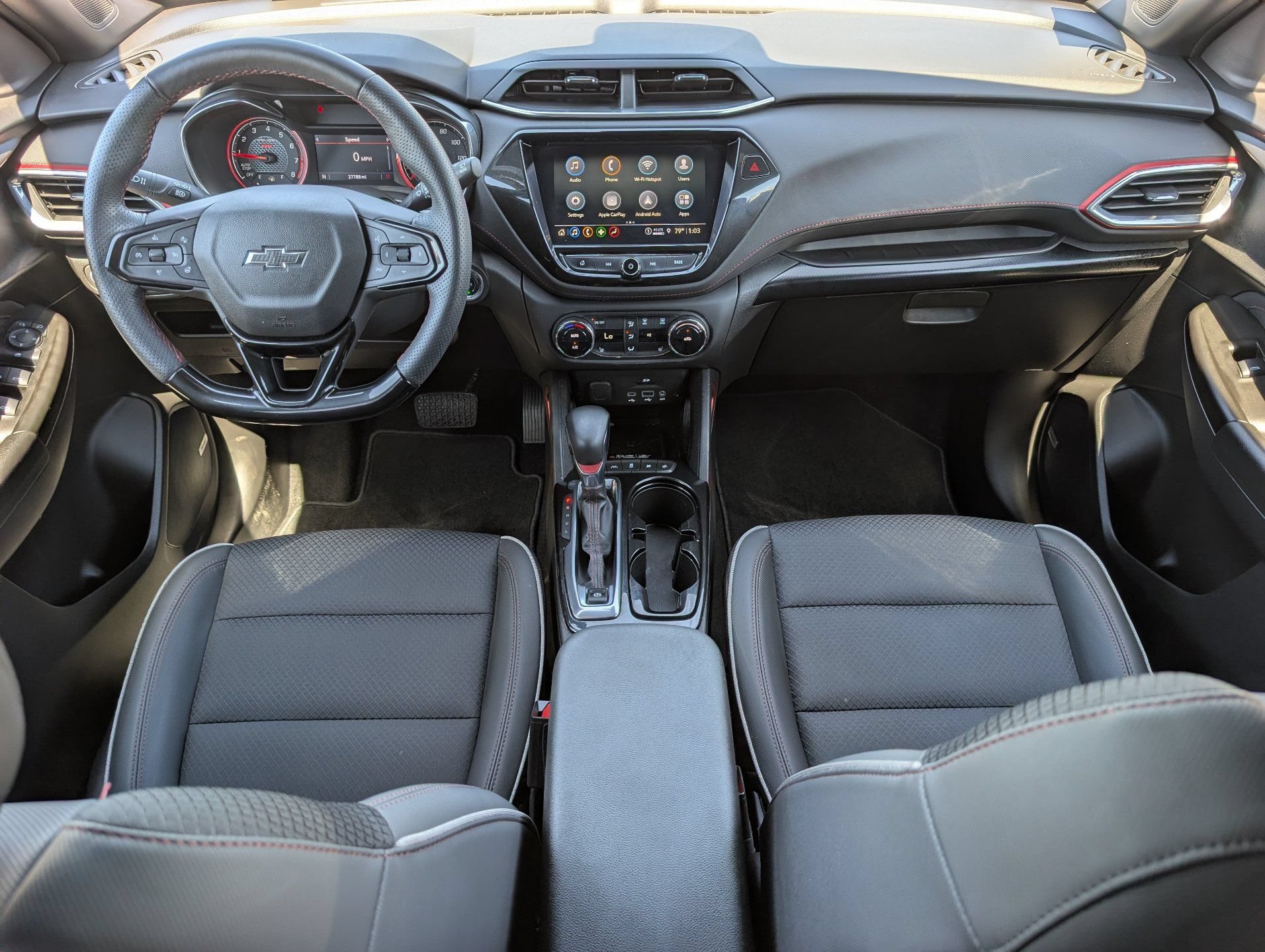 Certified 2022 Chevrolet TrailBlazer RS w/ Technology Package FWD image 14