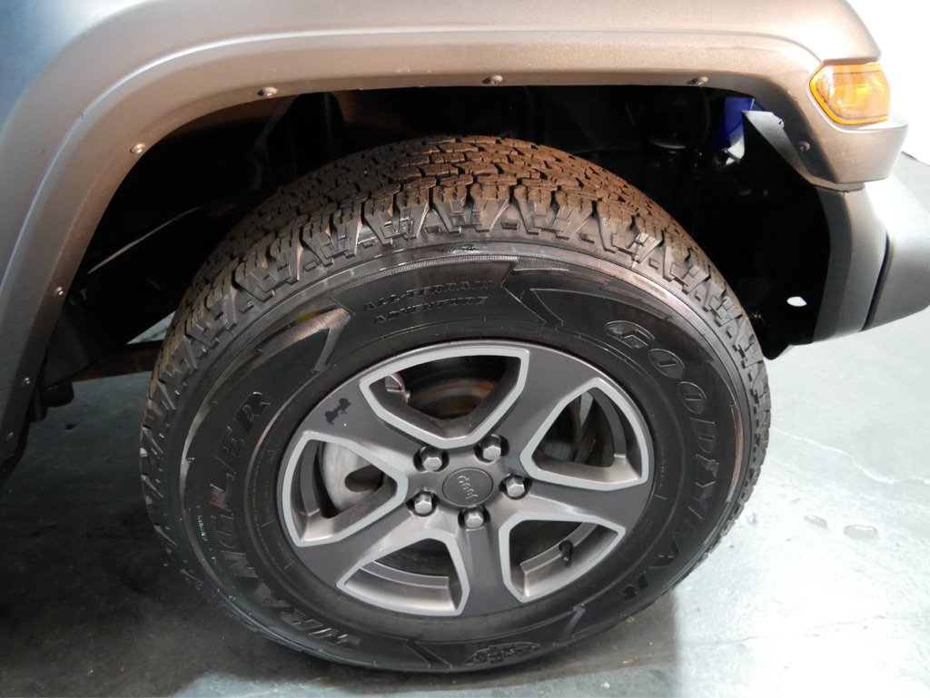 Used 2018 Jeep Wrangler Unlimited Sport S AWD/4WD image 6