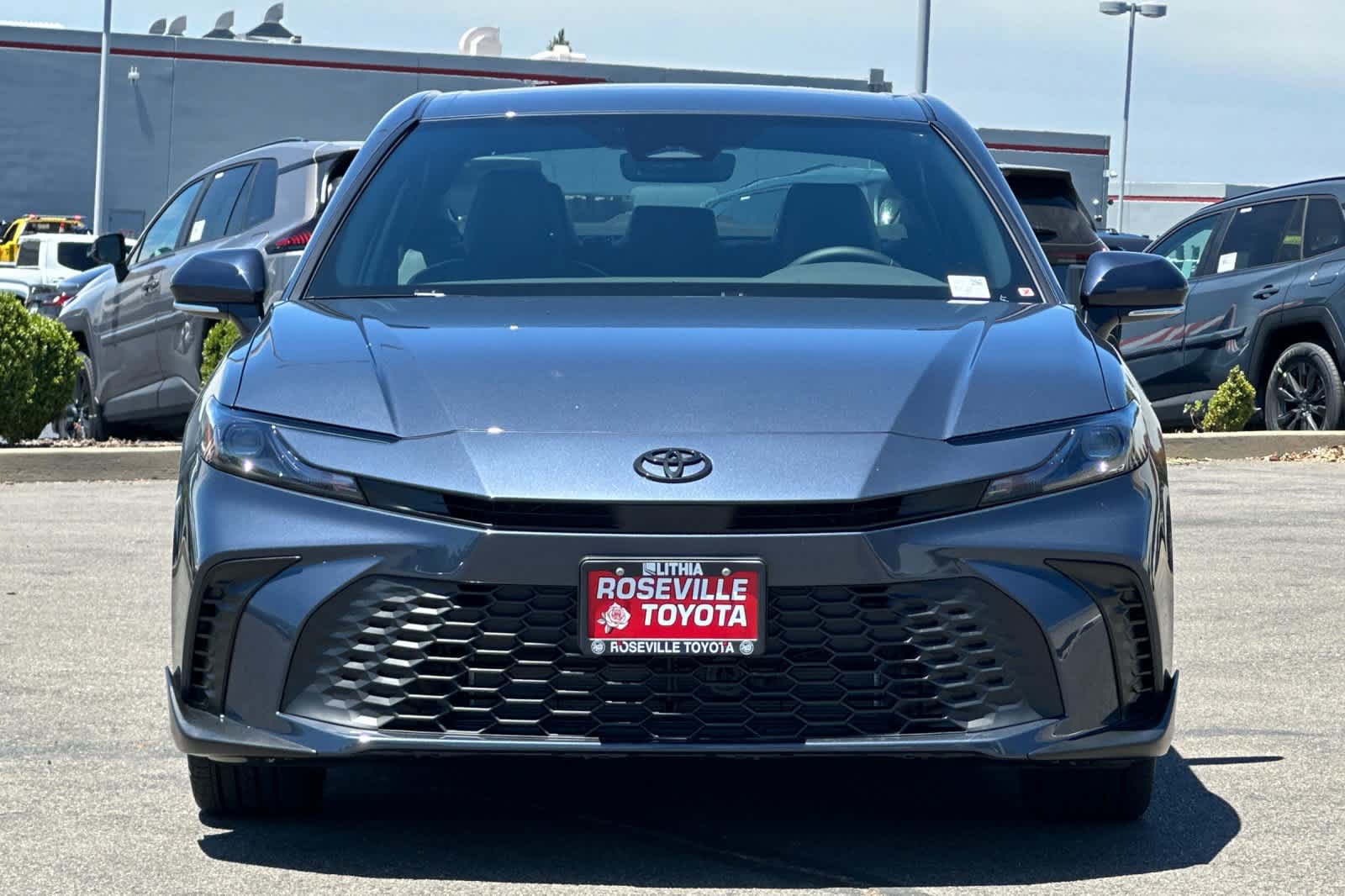 New 2026 Toyota Camry SE w/ Convenience Package FWD image 9
