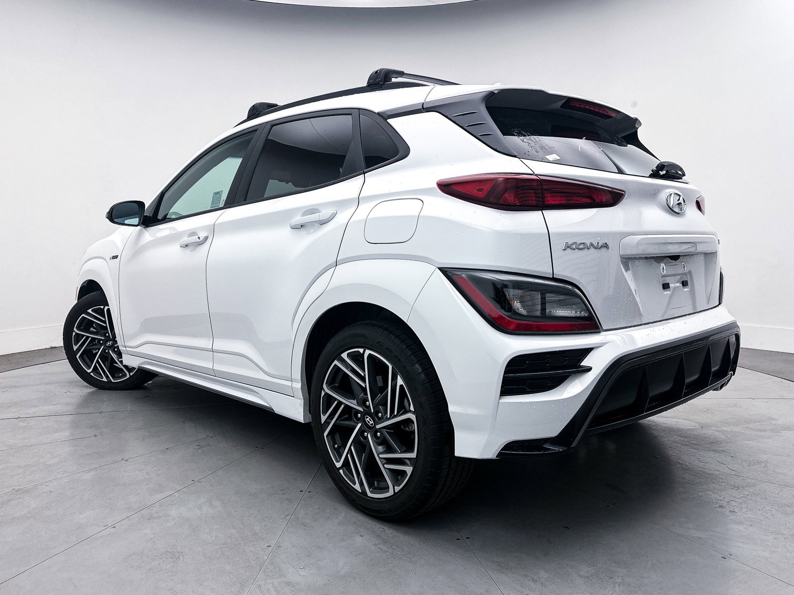Used 2023 Hyundai Kona N Line image 2