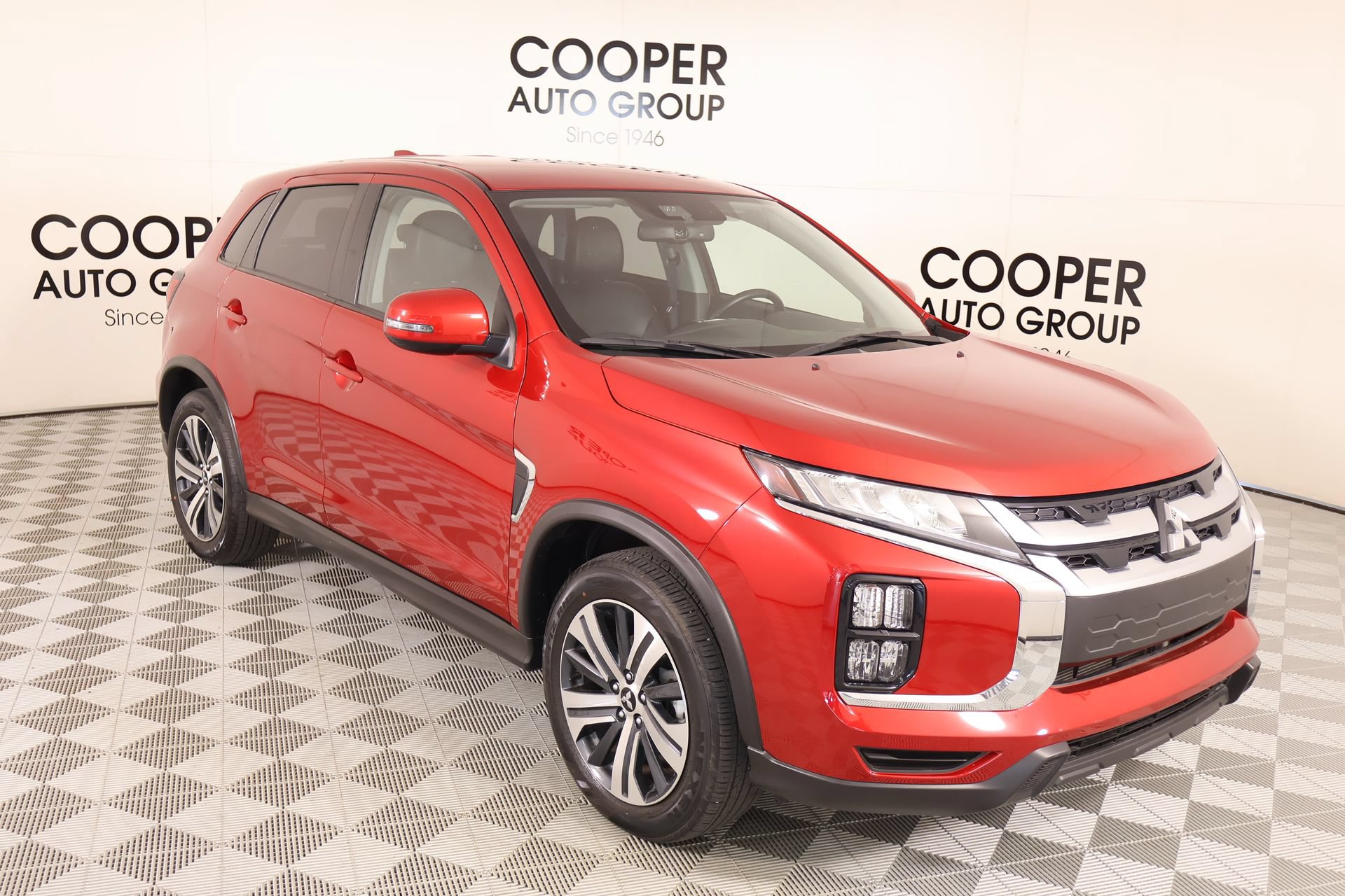 Used 2024 Mitsubishi Outlander Sport SE AWD/4WD image 1