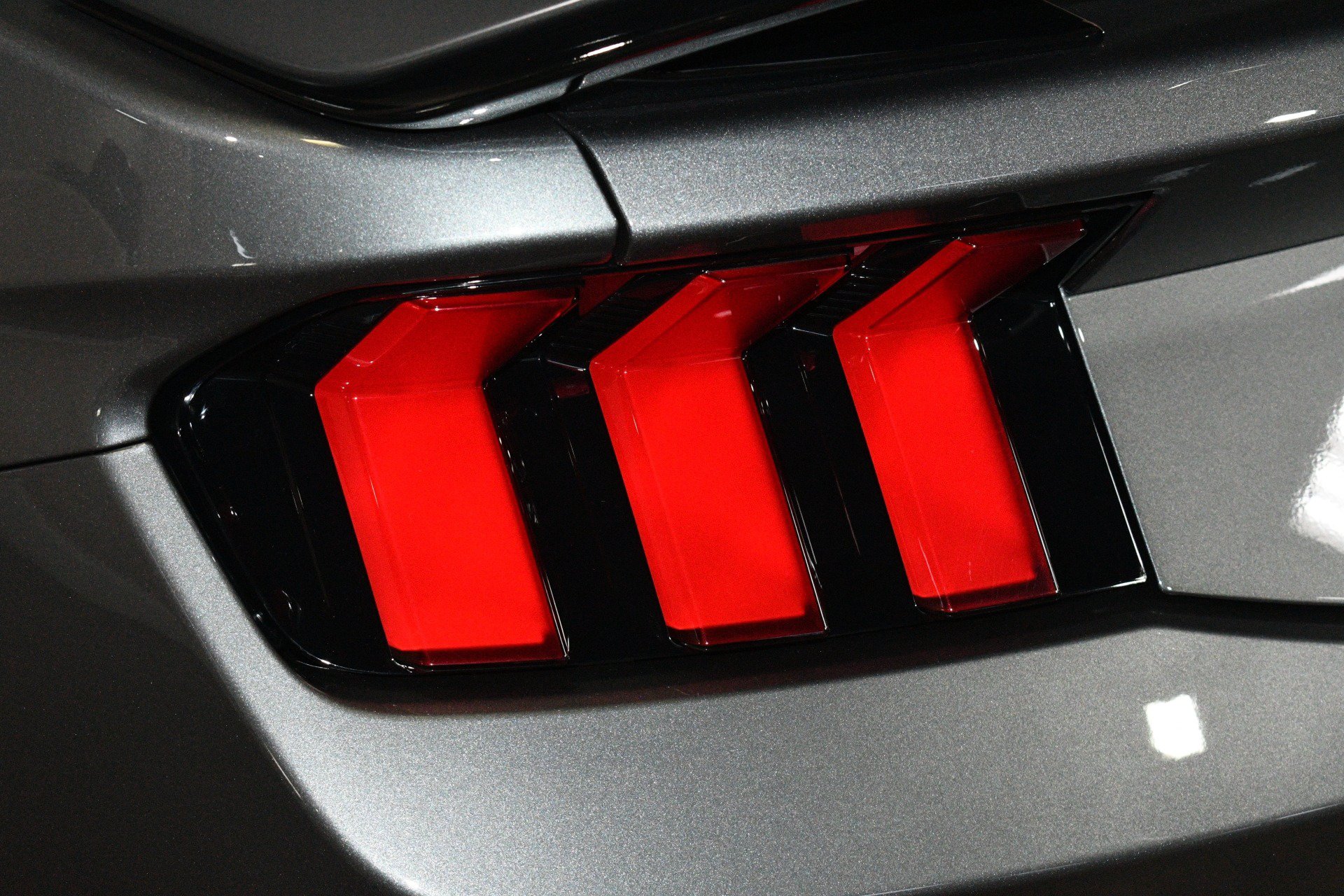 Used 2024 Ford Mustang Dark Horse RWD image 60