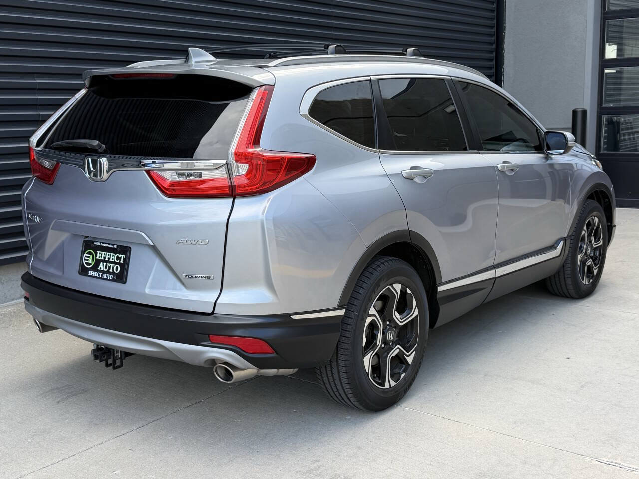 Used 2019 Honda CR-V Touring image 11
