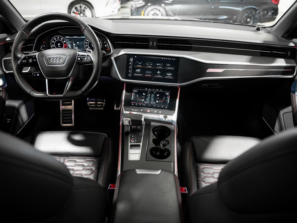 Used 2021 Audi RS 6 w/ Carbon Optic Package AWD/4WD image 18
