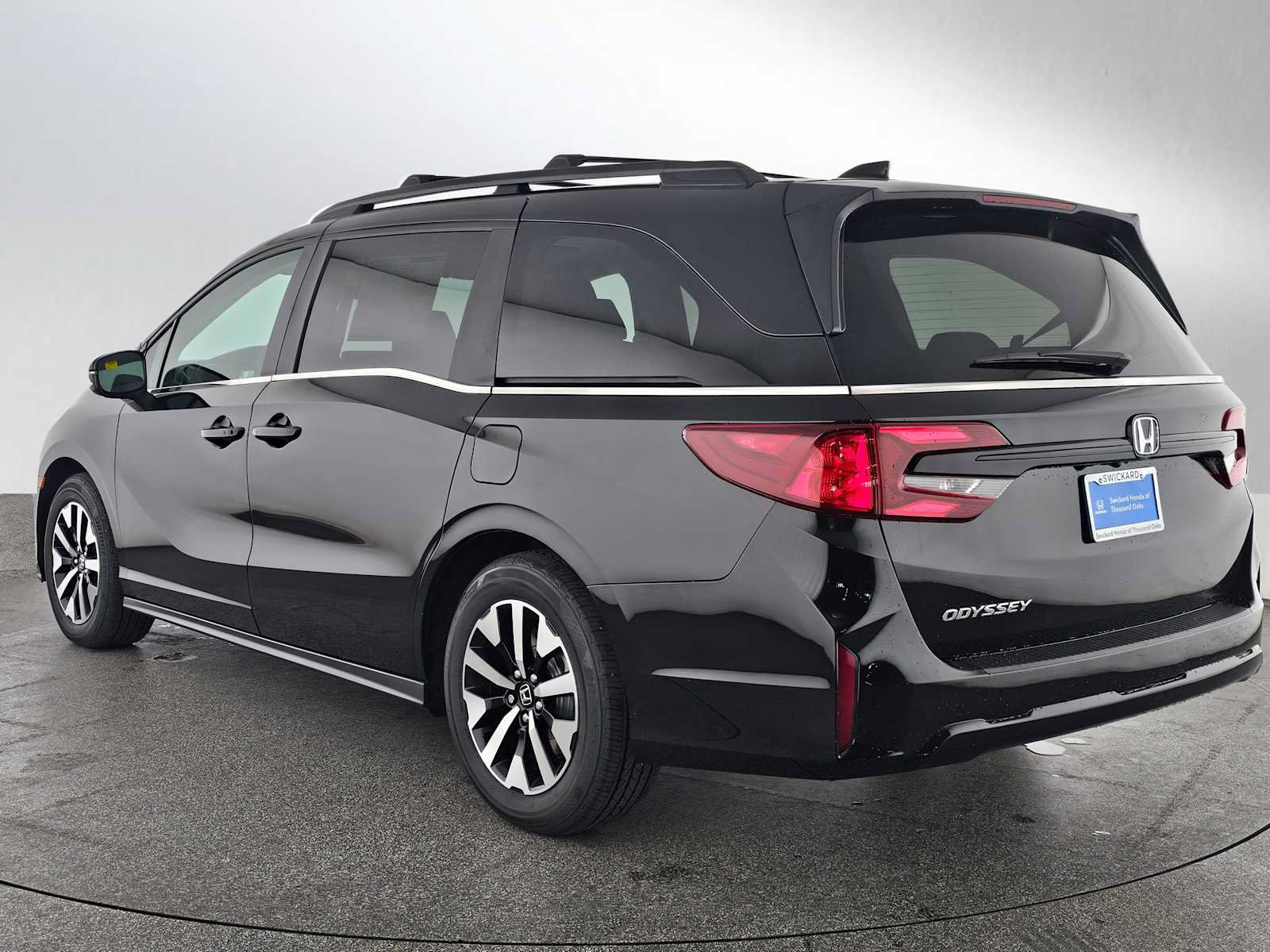New 2026 Honda Odyssey EX-L image 5