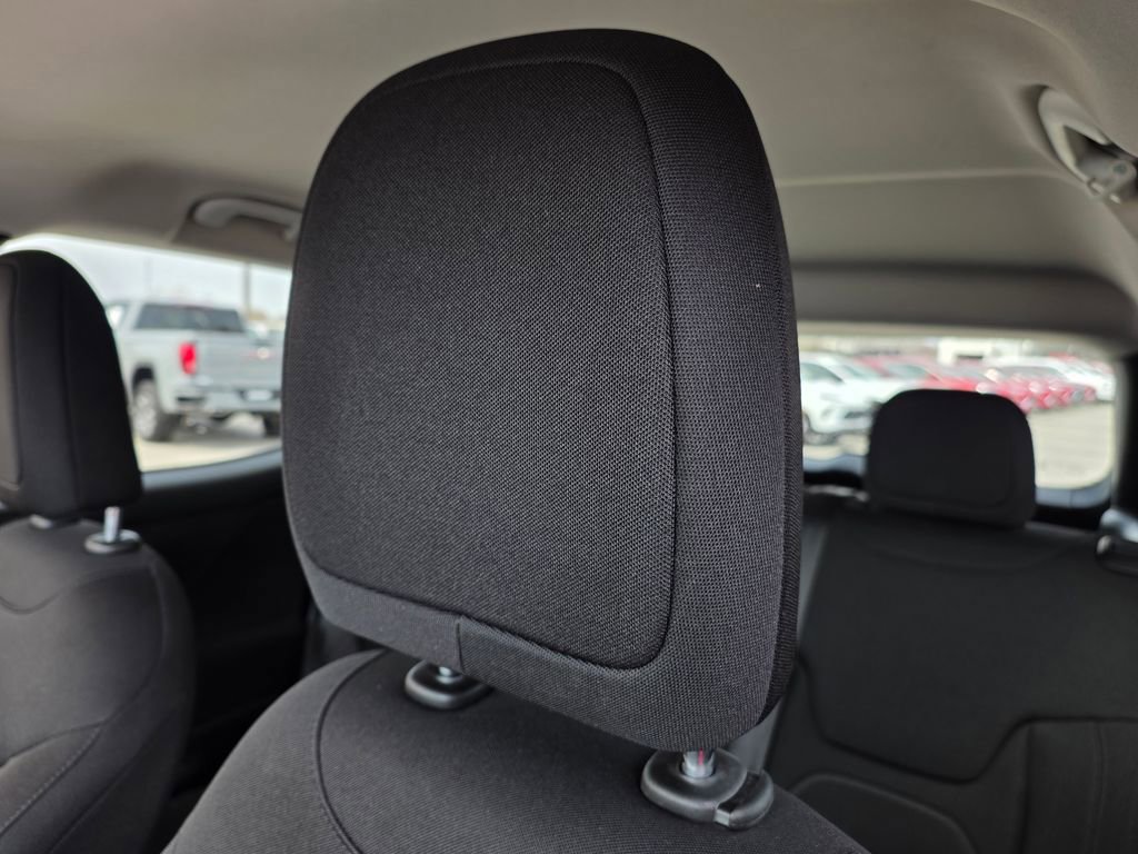 Used 2018 Jeep Renegade Latitude image 21