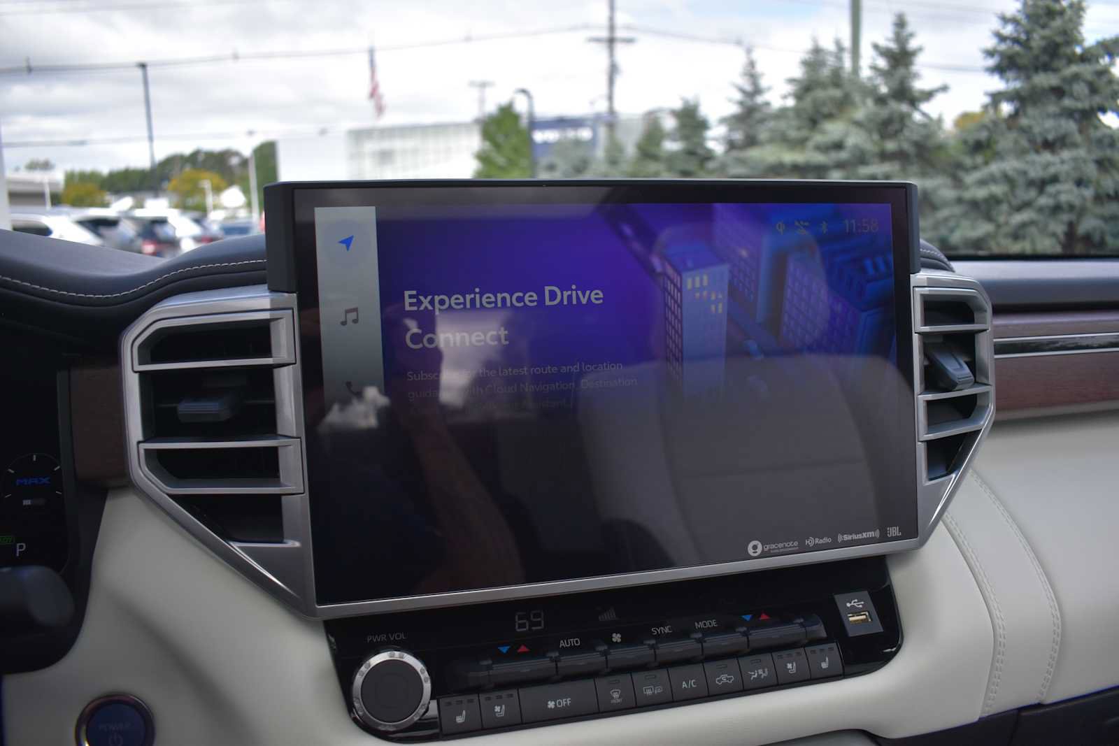 Used 2023 Toyota Tundra Capstone AWD/4WD image 23