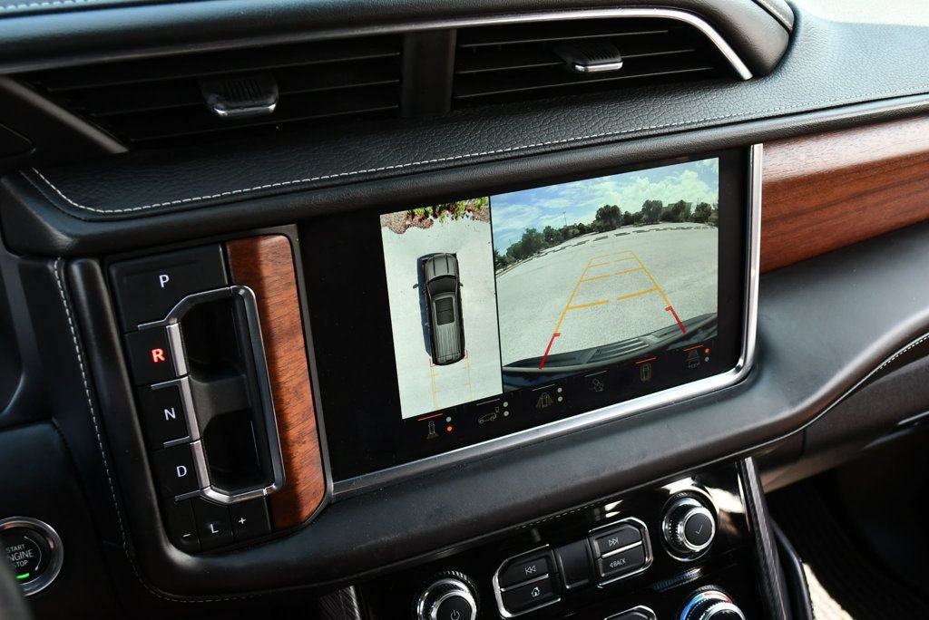 Used 2023 GMC Yukon Denali Ultimate AWD/4WD image 53