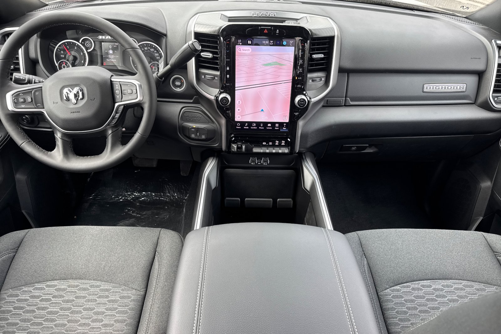 New 2027 RAM 3500 Big Horn AWD/4WD image 12