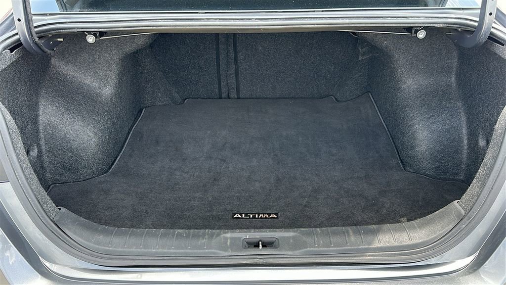 Used 2020 Nissan Altima 2.5 S FWD image 32