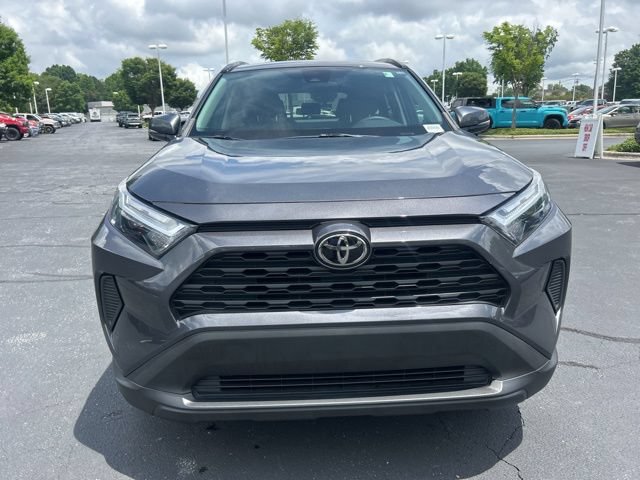 Used 2023 Toyota RAV4 XLE AWD/4WD image 2