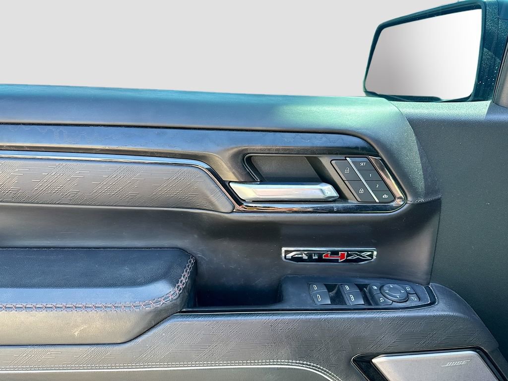 Used 2022 GMC Sierra 1500 AT4X image 9