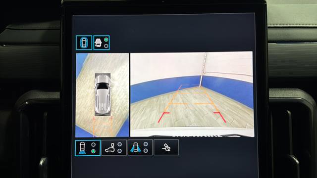 Used 2024 GMC Acadia AT4 image 14