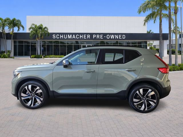 Certified 2023 Volvo XC40 B5 Plus w/ Driver Assist Package image 4