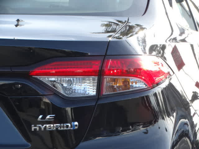 Used 2023 Toyota Corolla LE w/ Carpet Mat Package (TMS) image 12