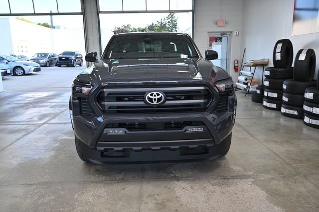 New 2026 Toyota Tacoma SR5 AWD/4WD image 2