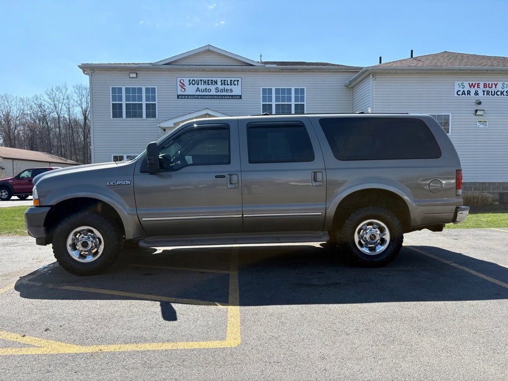 Used 2003 Ford Excursion Limited image 1