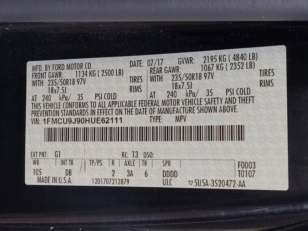Used 2017 Ford Escape Titanium AWD/4WD image 33