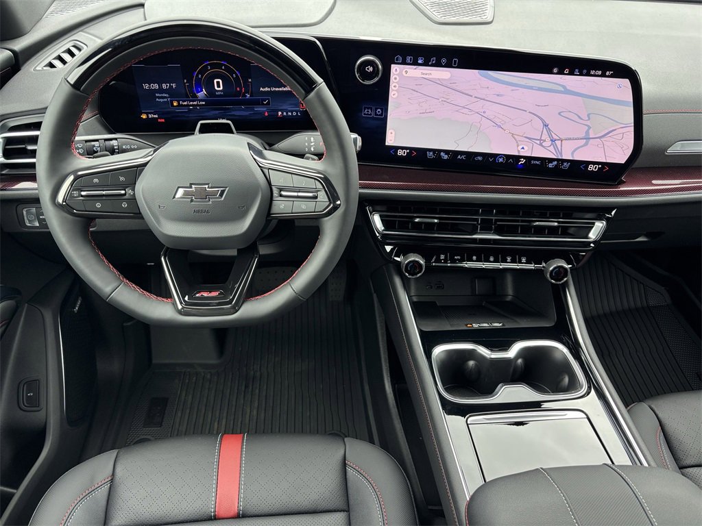 New 2026 Chevrolet Traverse RS w/ LPO, Floor Liner Package image 3