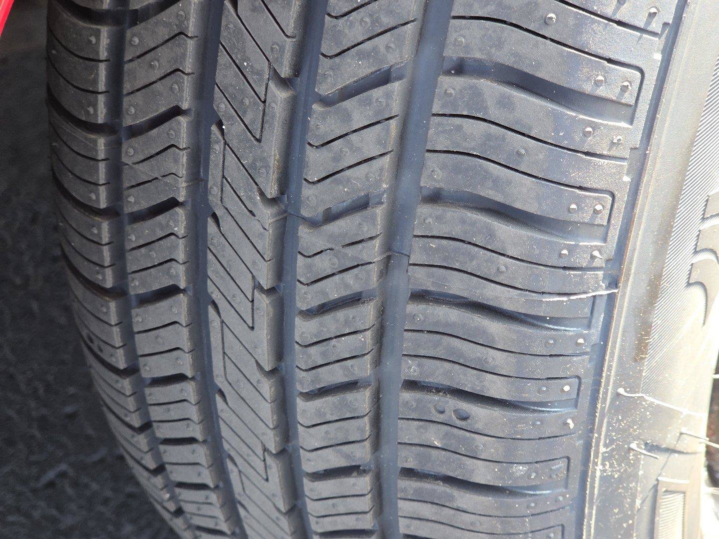 Used 2015 Hyundai Accent GLS FWD image 3