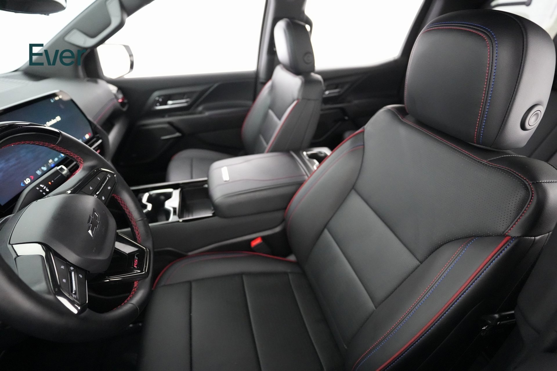 Used 2024 Chevrolet Silverado EV RST image 5