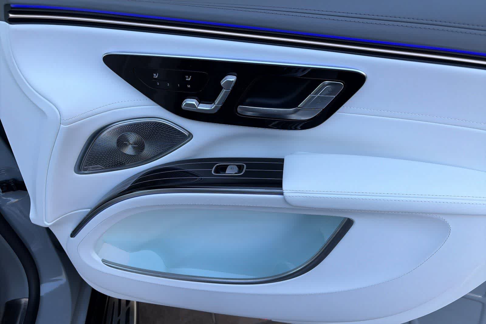 Used 2024 Mercedes-Benz Maybach EQS 680 4MATIC image 19