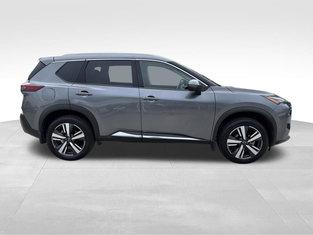 Certified 2023 Nissan Rogue SL image 9