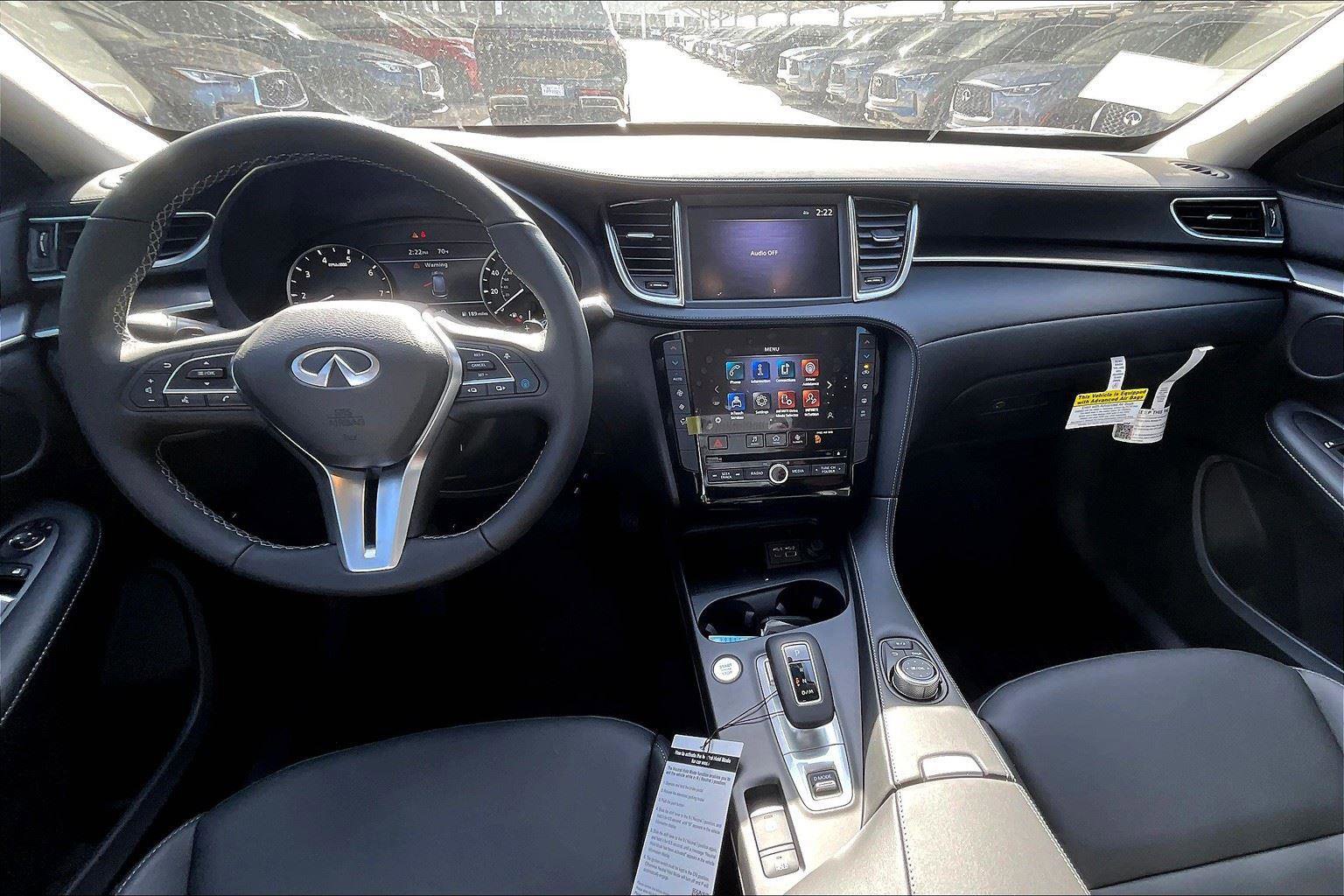 New 2025 INFINITI QX50 Pure image 18