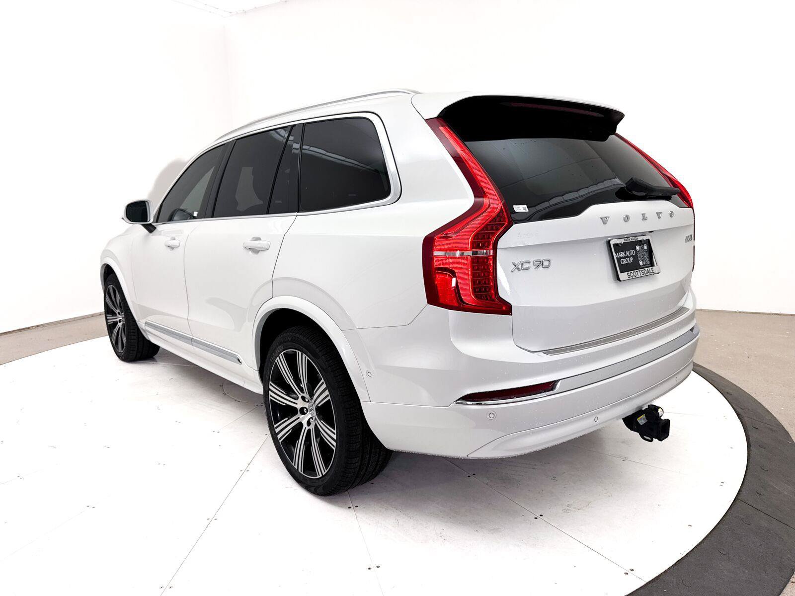 Used 2023 Volvo XC90 B6 Ultimate w/ Protection Package Premier AWD/4WD image 16