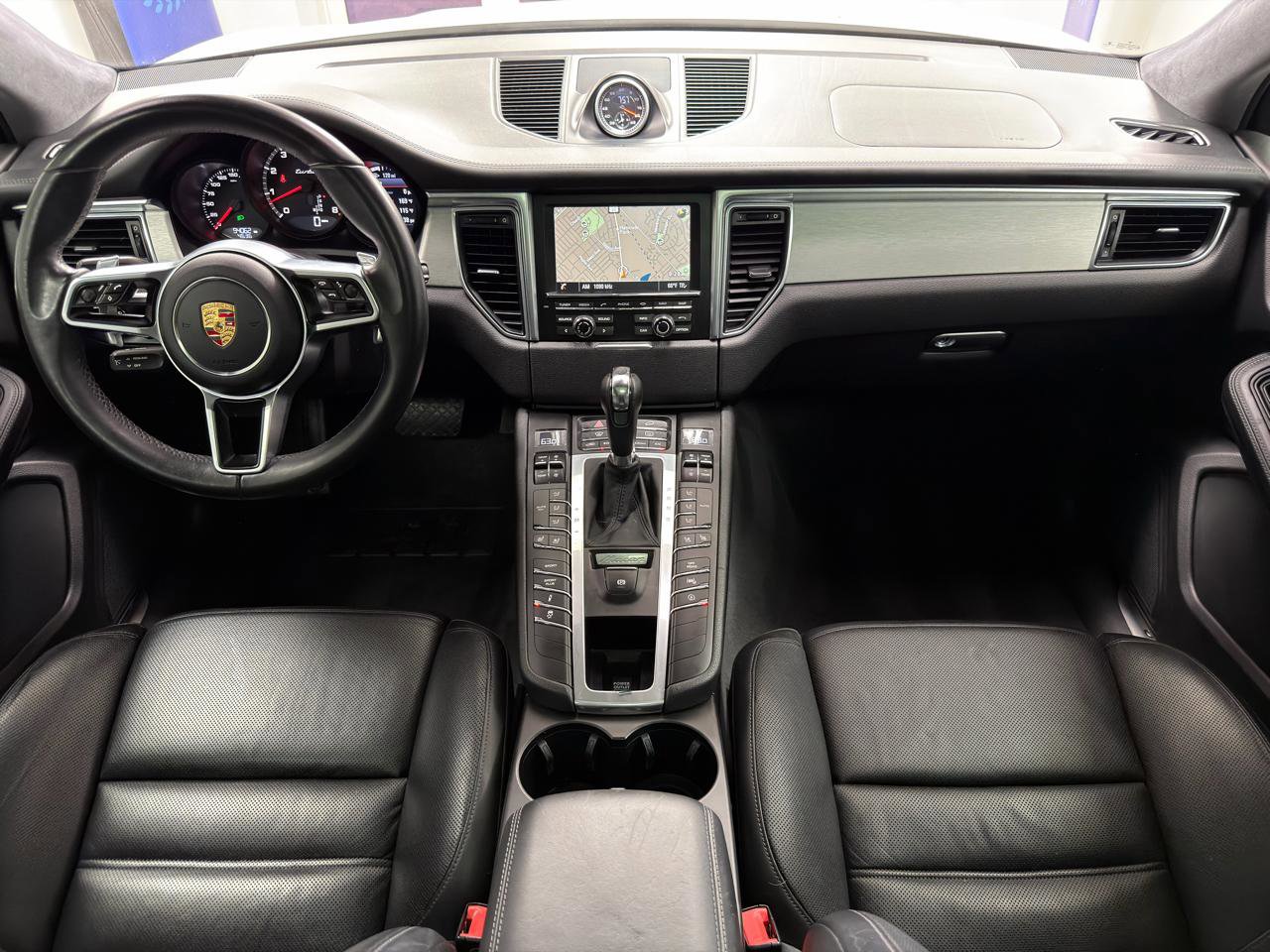 Used 2015 Porsche Macan Turbo image 27